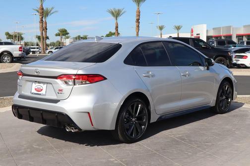 2026 Toyota Corolla Hybrid SE