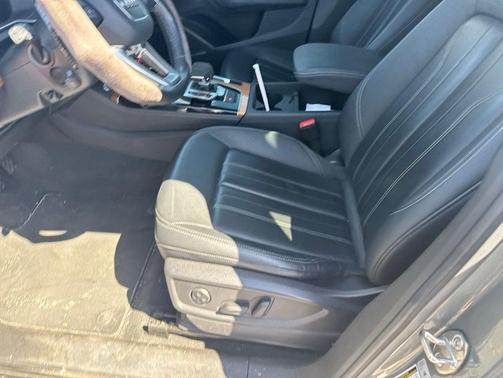 Silver Metallic 2023 Audi Q5 45 S line Premium Plus