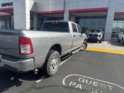 2019 RAM 2500 Tradesman Crew Cab 4x2 8' Box