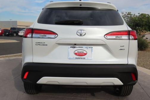 2025 Toyota Corolla Cross LE