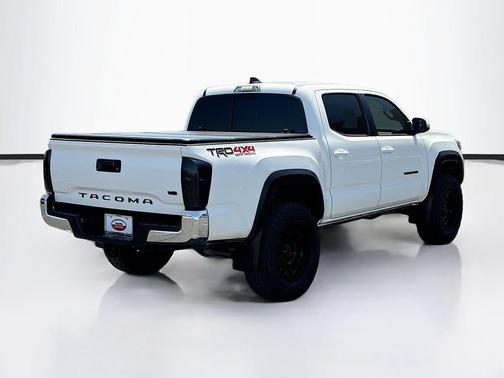 Ice Cap 2023 Toyota Tacoma TRD Off Road