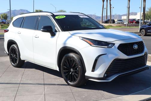 2023 Toyota Highlander XSE