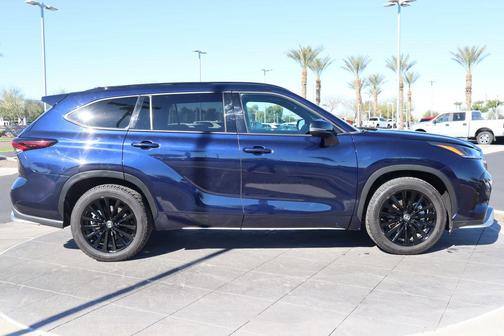 2024 Toyota Highlander XSE