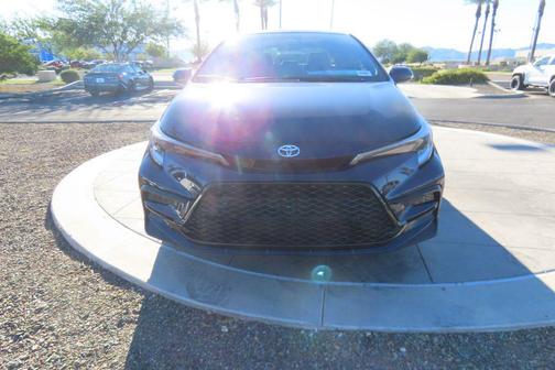 2026 Toyota Corolla Hybrid SE