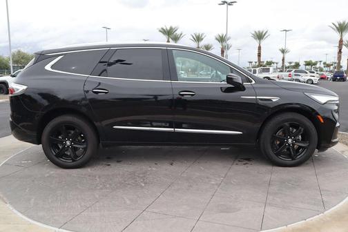 2023 Buick Enclave Essence AWD