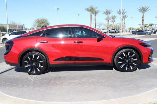 2024 Toyota Crown Platinum