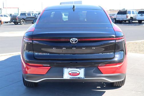 2024 Toyota Crown Platinum