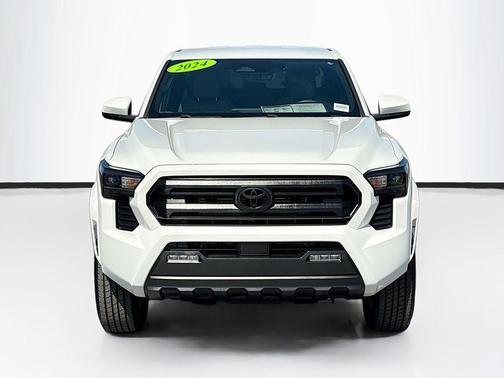 Ice Cap 2024 Toyota Tacoma SR5