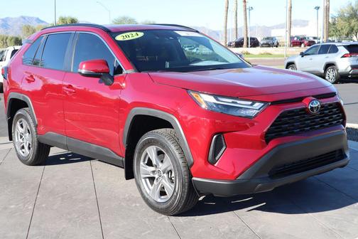 2024 Toyota RAV4 XLE