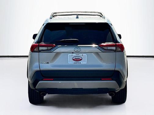 Silver Sky Metallic 2022 Toyota RAV4 Limited