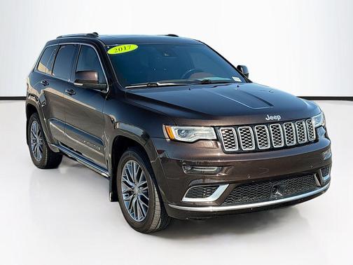 Luxury Brown Pearlcoat 2017 Jeep Grand Cherokee Summit