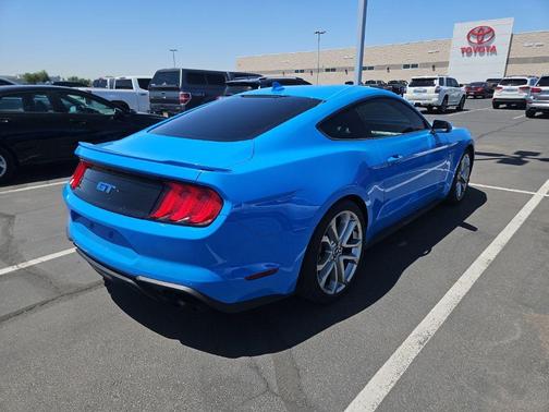 GRABBER BLUE METALLIC 2022 Ford Mustang GT Premium
