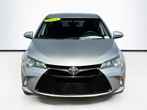 Celestial Silver Metallic 2015 Toyota Camry SE