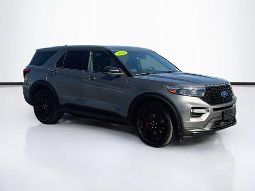 Carbonized Gray Metallic 2021 Ford Explorer ST