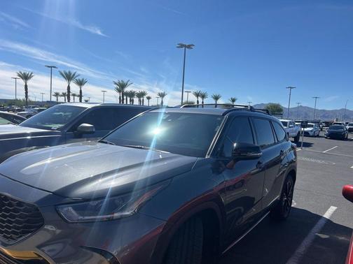 2023 Toyota Highlander XSE