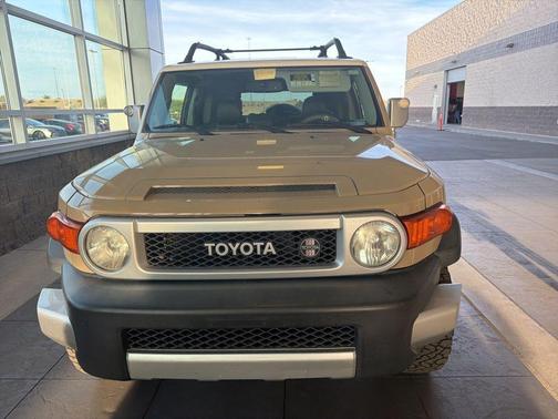 Quicksand 2014 Toyota FJ Cruiser Base