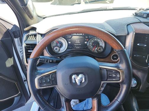 Bright White Clearcoat 2022 RAM 1500 Longhorn