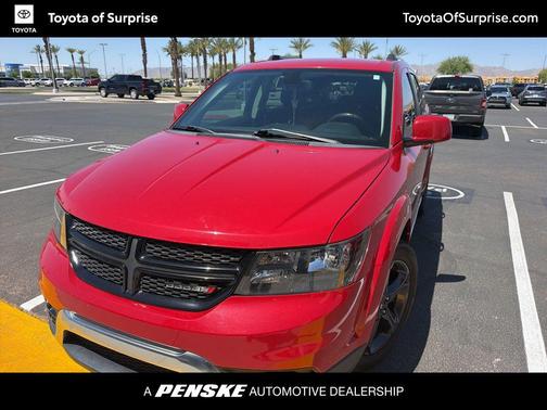 Redline 2 Coat Pearl 2019 Dodge Journey Crossroad