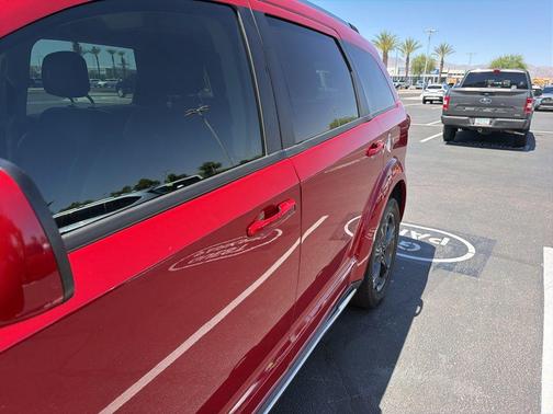 Redline 2 Coat Pearl 2019 Dodge Journey Crossroad