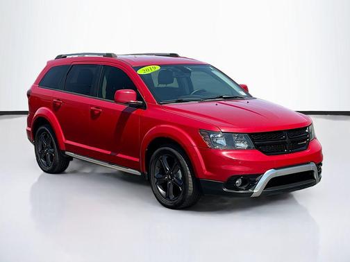 Redline 2 Coat Pearl 2019 Dodge Journey Crossroad