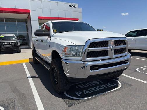 Bright White Clearcoat 2018 RAM 2500 Tradesman Crew Cab 4x4 6'4' Box