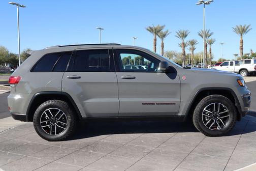 2019 Jeep Grand Cherokee Trailhawk