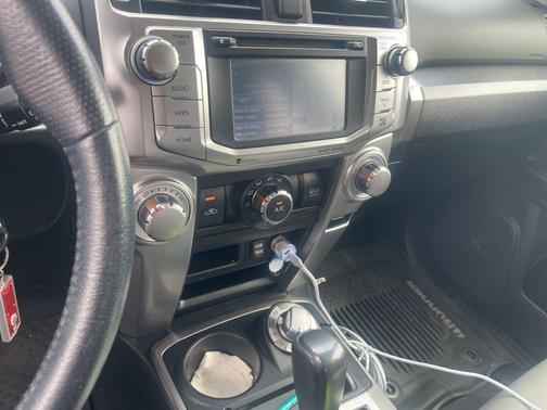 Super White 2019 Toyota 4Runner SR5 Premium