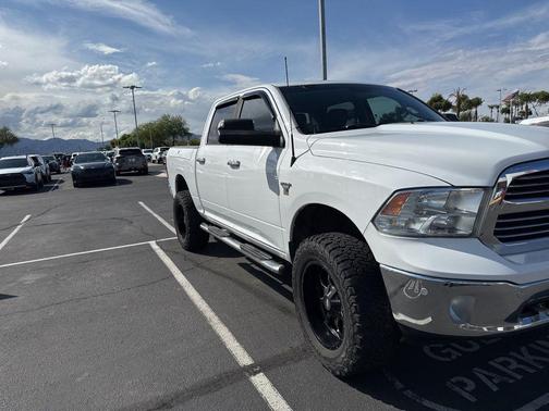 2016 RAM 1500 Big Horn