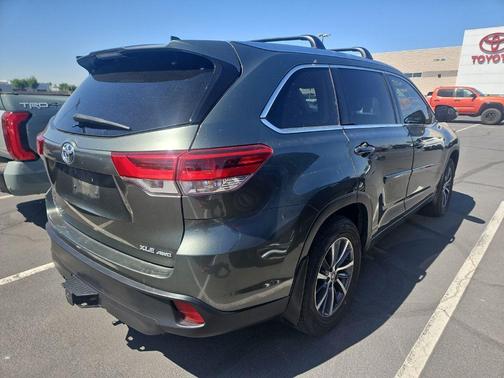 Alumina Jade Metallic 2018 Toyota Highlander XLE