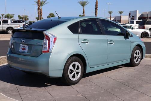 2014 Toyota Prius Two