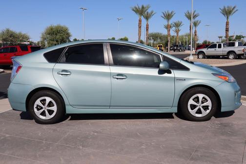 2014 Toyota Prius Two