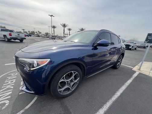 2018 Alfa Romeo Stelvio Sport