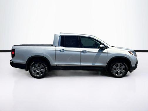 Silver Metallic 2020 Honda Ridgeline RTL-E