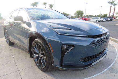 2025 Toyota Crown Signia Limited