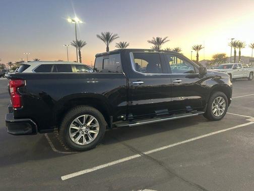 Black 2021 Chevrolet Silverado 1500 High Country