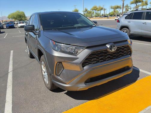 Magnetic Gray Metallic 2022 Toyota RAV4 LE