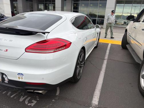 2014 Porsche Panamera Turbo