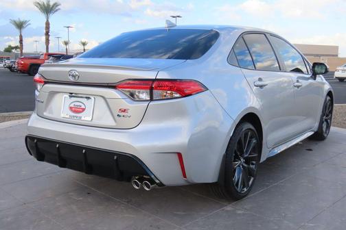 2026 Toyota Corolla Hybrid SE