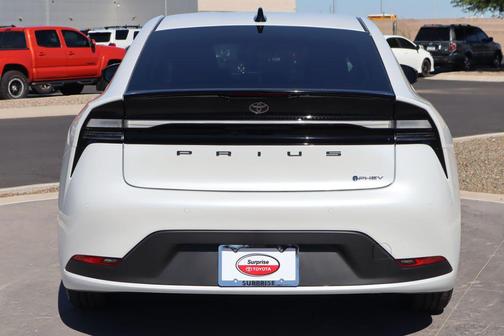 2026 Toyota Prius Plug-In Hybrid SE