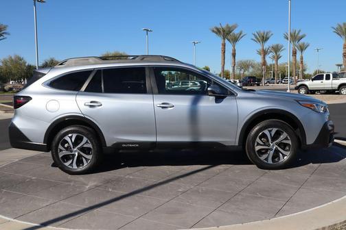 2022 Subaru Outback Limited XT