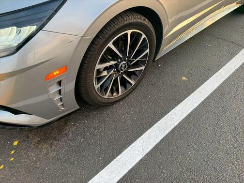 Shimmering Silver Pearl 2020 Hyundai SONATA SEL Plus