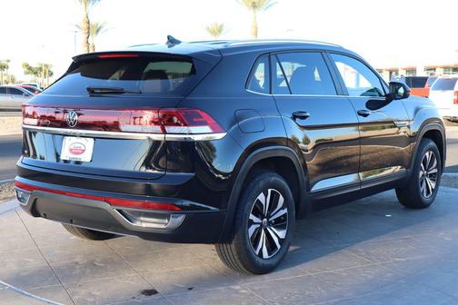2024 Volkswagen Atlas Cross Sport 2.0T SE