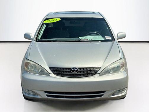 Lunar Mist Metallic 2004 Toyota Camry LE