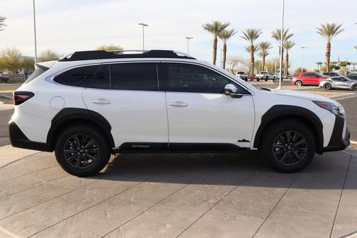 2025 Subaru Outback Touring XT