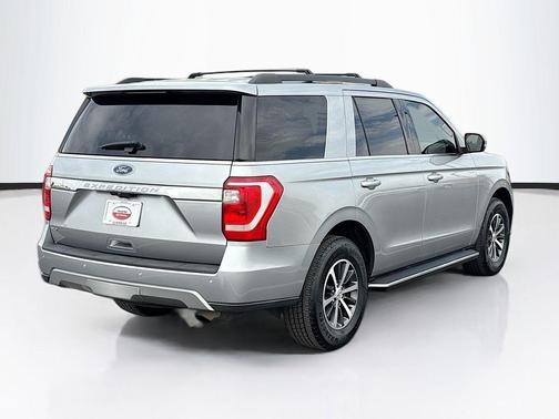 ICONIC SILVER METALLIC 2020 Ford Expedition XLT