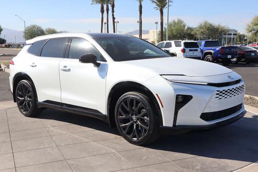 2025 Toyota Crown Signia Limited