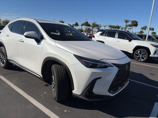2023 Lexus NX 350h Premium