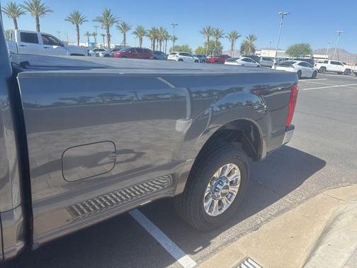 MAGNETIC 2018 Ford F-250 XLT