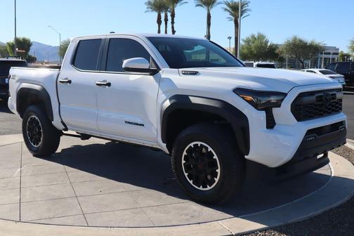 2025 Toyota Tacoma TRD Off Road