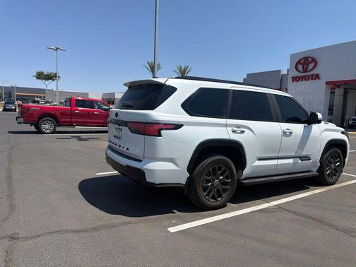 Wind Chill Pearl 2024 Toyota Sequoia Platinum